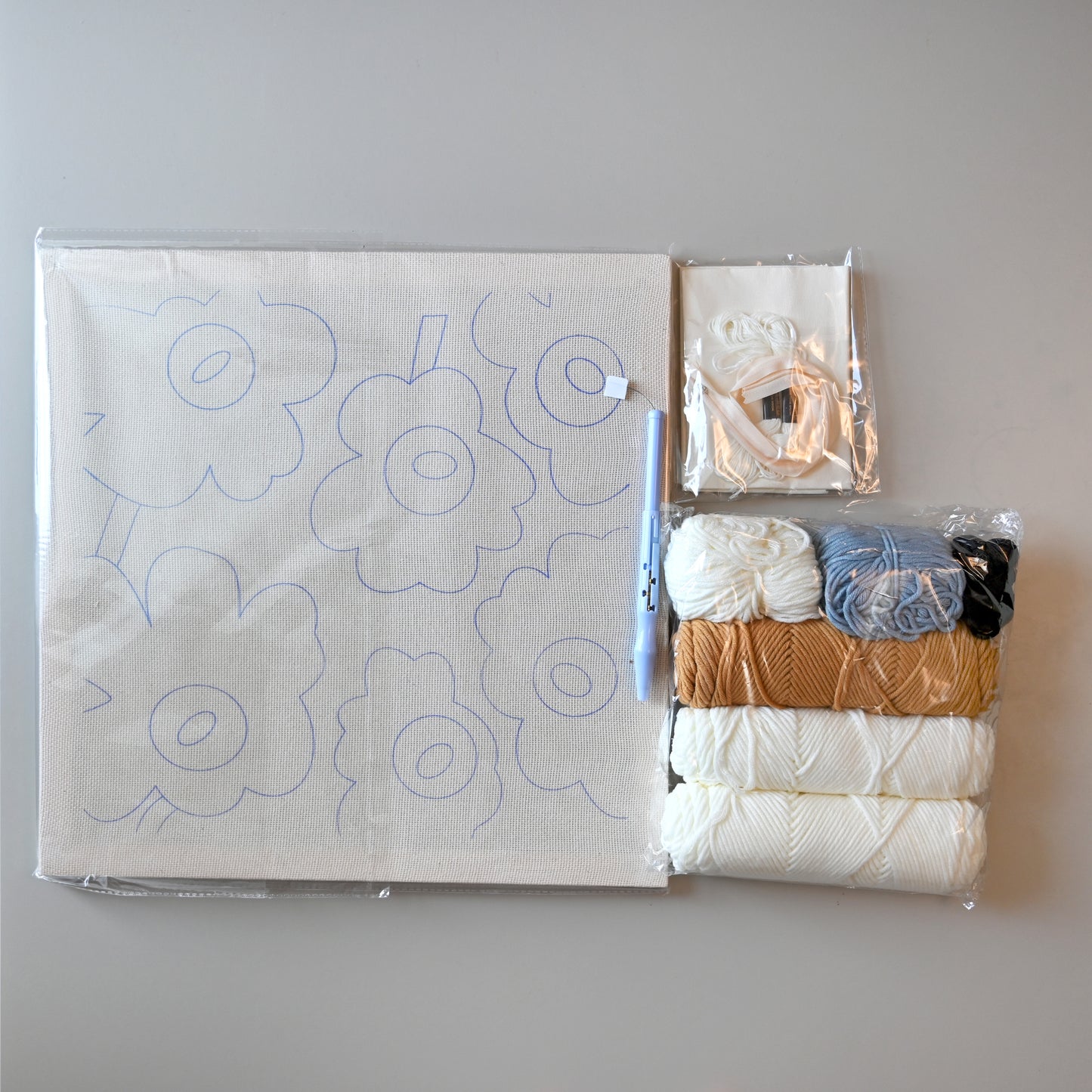 Everflora | Punch Needle Cushion Cover Kit