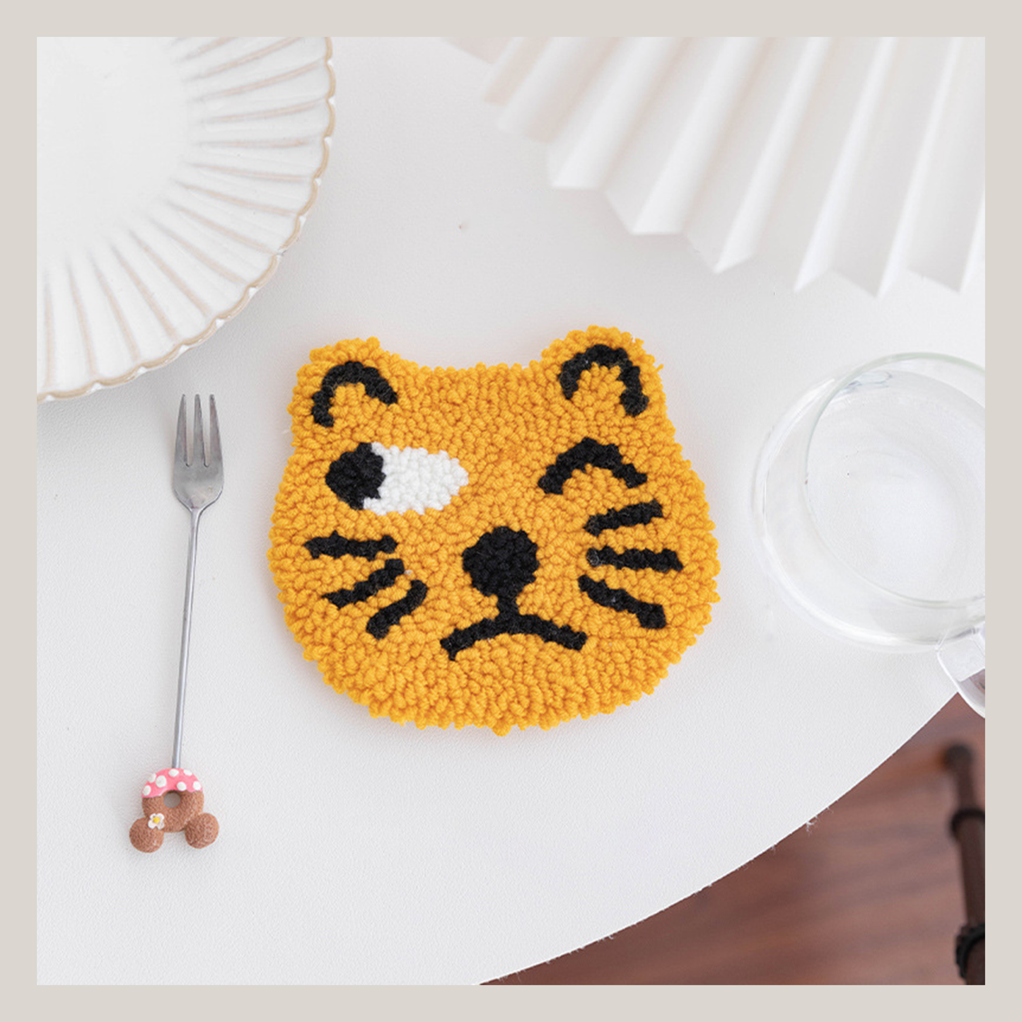 Face Treats | Punch Needle Mug Rug Kit