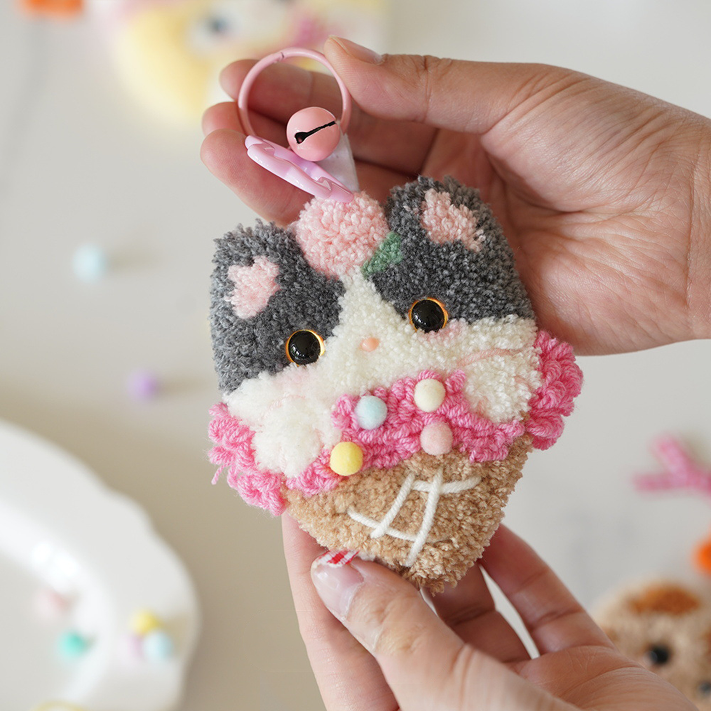 Meow Treats | Punch Needle Keychain Kit